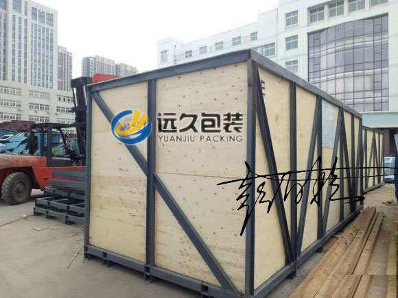 合理的包裝木箱結(jié)構(gòu)設(shè)計(jì)是強(qiáng)度和穩(wěn)定性的保證